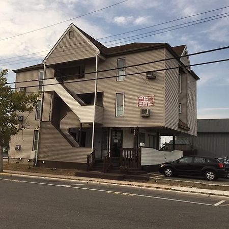 Hotel Charlee Sea Breeze Beach-Suites ซีไซด์ไฮทส์ ภายนอก รูปภาพ